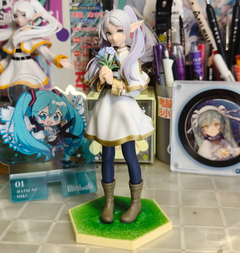Figurine Frieren de 9 à 21 cm, - Campfire Cooking In Another World With My Absurd Skill avis et prix